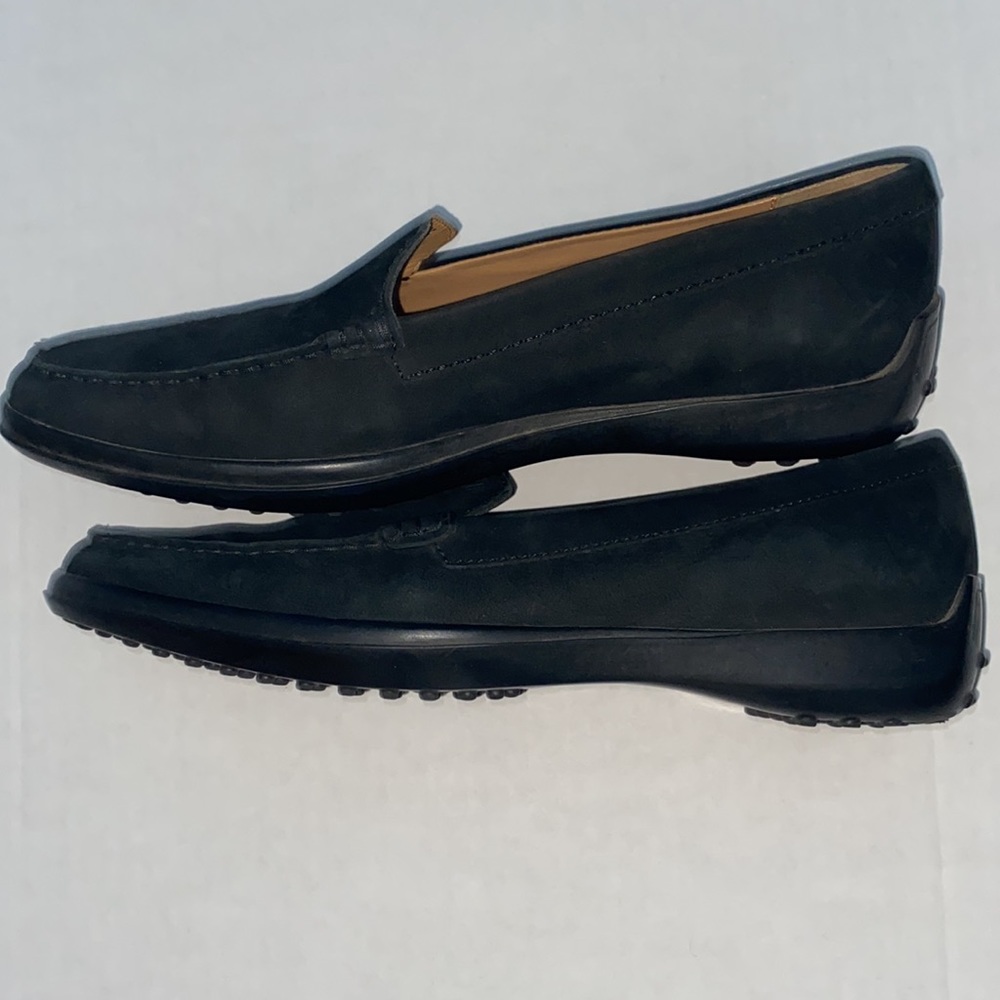 Tod's Black Suede Loafer Flats - Picture 4 of 7